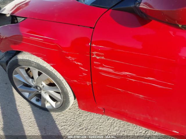 KMHTC6AD2GU272637 Hyundai Veloster