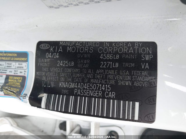KNAGM4AD4E5071415 KIA Optima Hybrid Lx