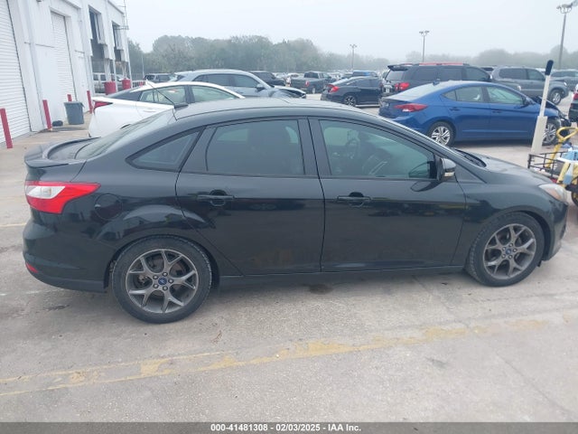 Ford FOCUS SE 2014 1FADP3F24EL126896 Image 13