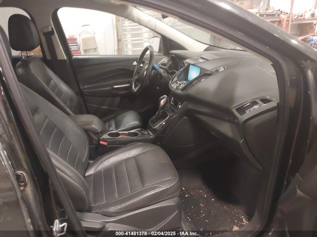 Ford Escape Titanium 2014 1FMCU0JX9EUB00008 Image 5