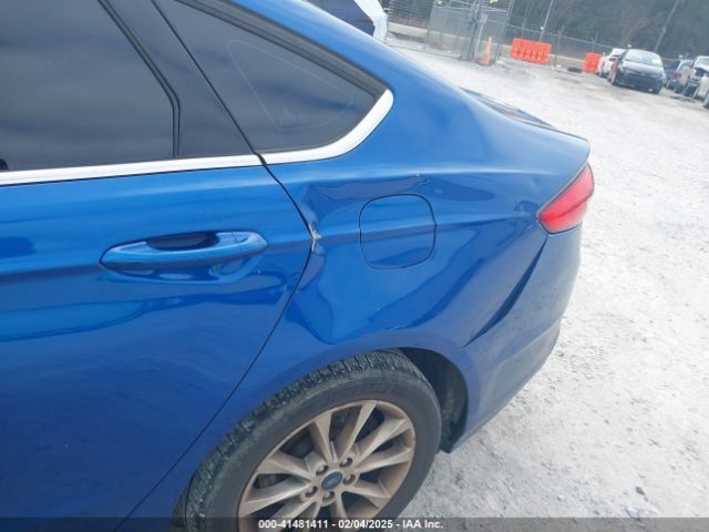 3FA6P0H75HR374936 Ford FUSION SE