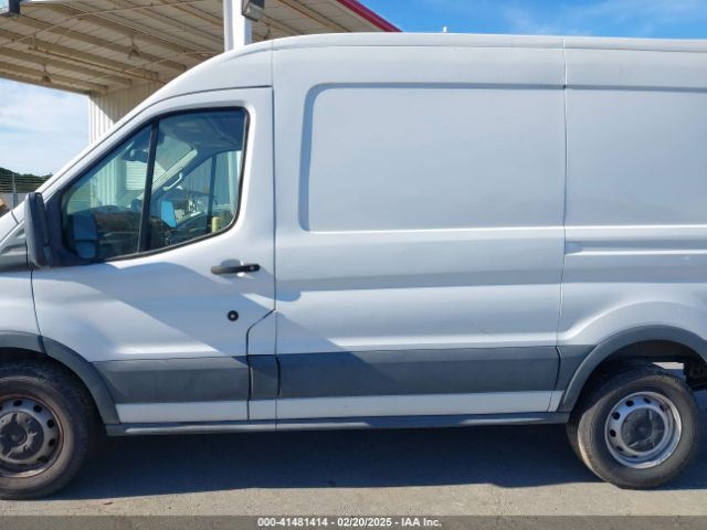 1FTYR1CM3JKA35165 Ford Transit-250