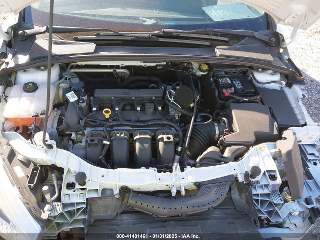 Ford FOCUS SE 2016 1FADP3F20GL266320 Image 10