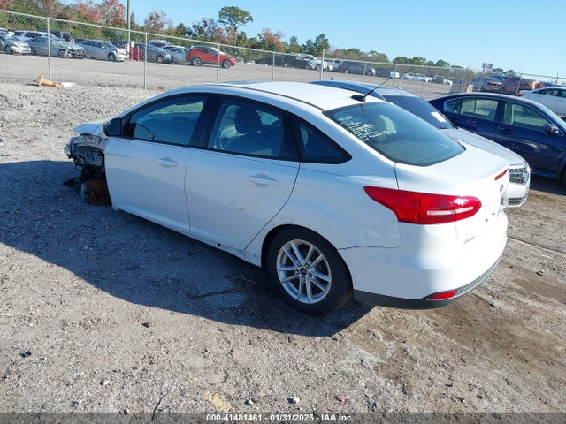 Ford FOCUS SE 2016 1FADP3F20GL266320 Image 3