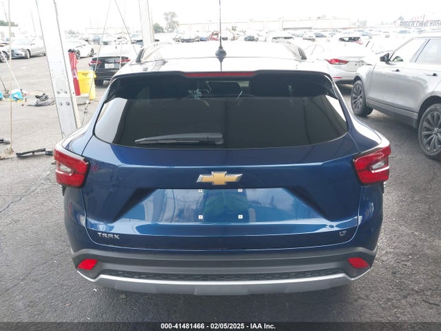 KL77LHE22RC120146 Chevrolet Trax Fwd Lt