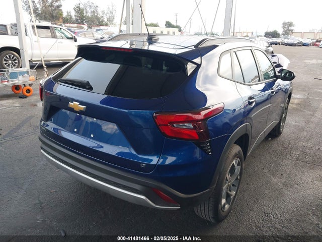 KL77LHE22RC120146 Chevrolet Trax Fwd Lt