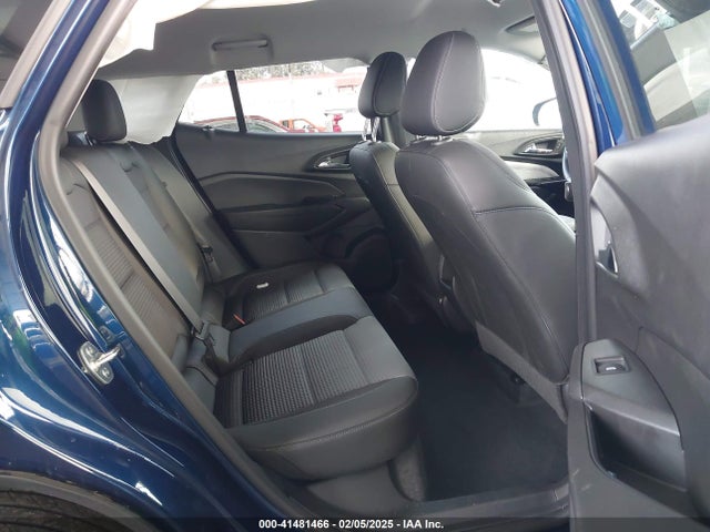 KL77LHE22RC120146 Chevrolet Trax Fwd Lt