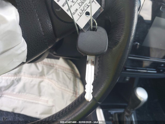 2T1BURHE4KC240520 Toyota COROLLA SE