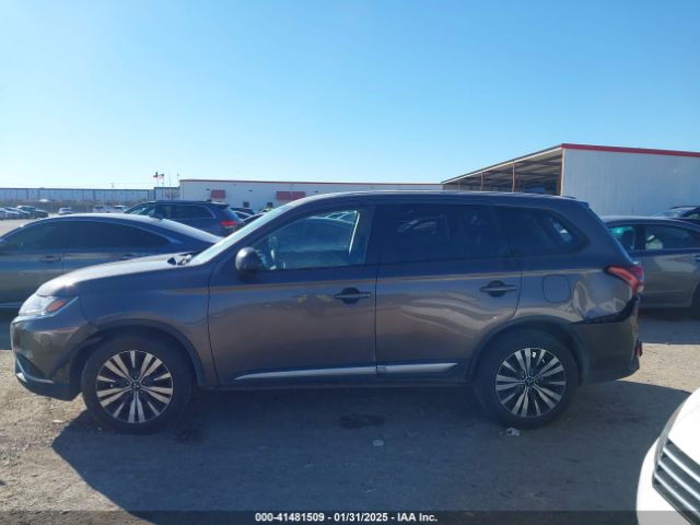 JA4AD2A38KZ010698 Mitsubishi Outlander Es