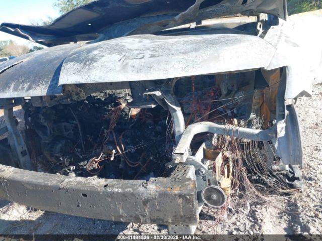 1C4NJDEB0GD617082 Jeep Compass Latitude
