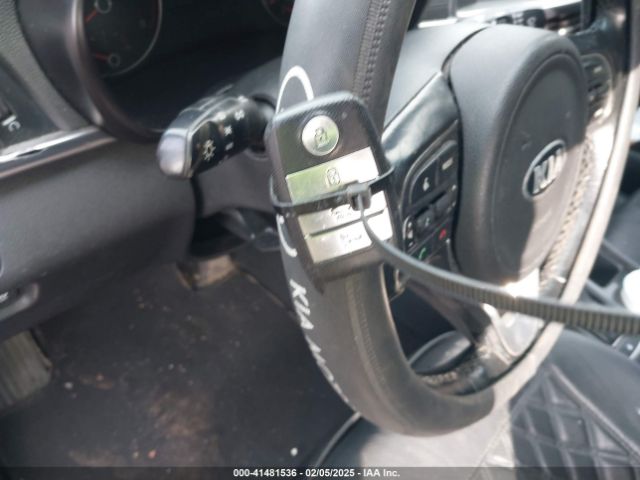 5XXGU4L3XHG176029 KIA OPTIMA EX