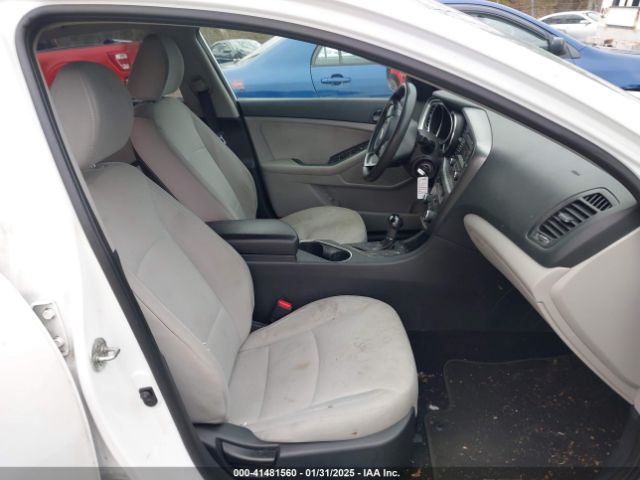 5XXGM4A73EG282601 KIA Optima Lx