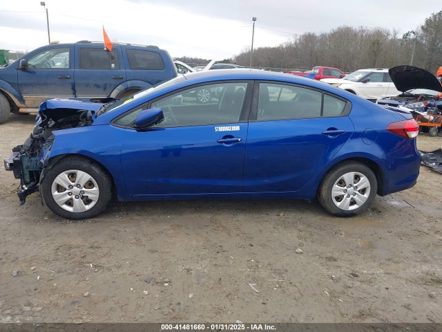 3KPFK4A74HE129045 KIA FORTE LX