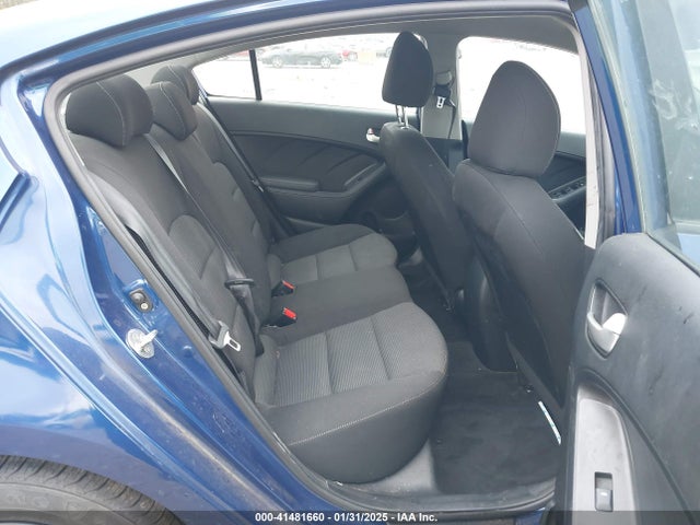 3KPFK4A74HE129045 KIA FORTE LX