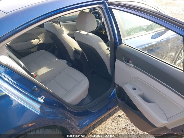 Hyundai ELANTRA SE 2017 5NPD84LF0HH180872 Image 8
