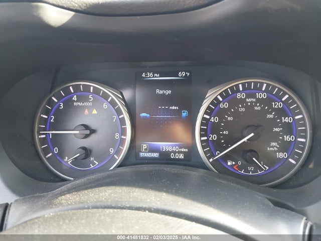 JN1BV7AR7EM687996 Infiniti Q50 Premium