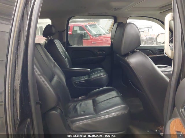 Продаж на аукціоні авто 2008 Gmc Yukon Xl 1500 Slt, vin: 1GKFK16378R253601, номер лоту: 41482003
