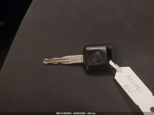 3N6CM0KN9JK705008 Nissan Nv200 S