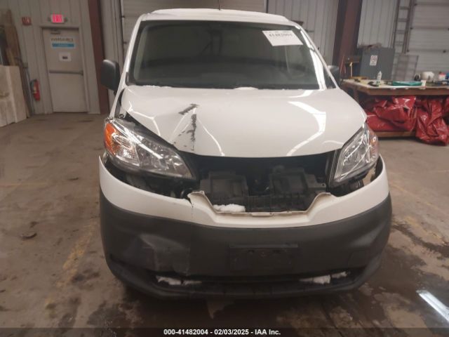 3N6CM0KN9JK705008 Nissan Nv200 S
