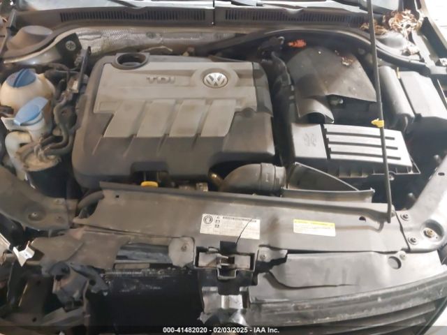 3VW3L7AJ6EM237033 Volkswagen Jetta 2.0l Tdi