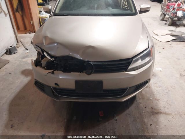 3VW3L7AJ6EM237033 Volkswagen Jetta 2.0l Tdi