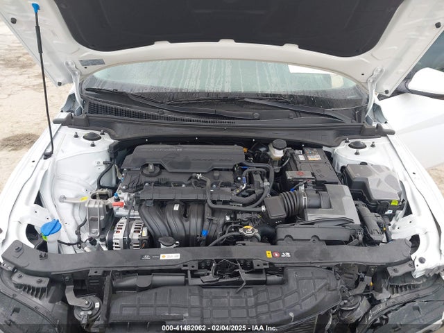 KMHLL4DG4RU851495 Hyundai ELANTRA SE