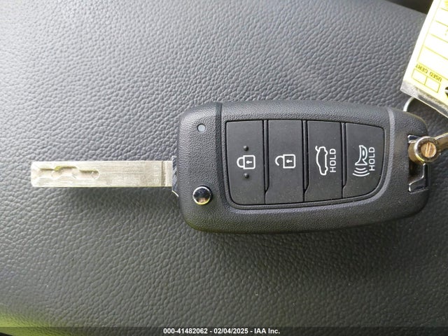 KMHLL4DG4RU851495 Hyundai ELANTRA SE