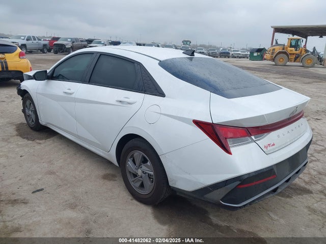 KMHLL4DG4RU851495 Hyundai ELANTRA SE