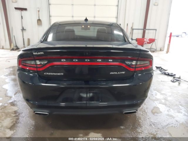 2C3CDXHG2FH889971 Dodge Charger Sxt