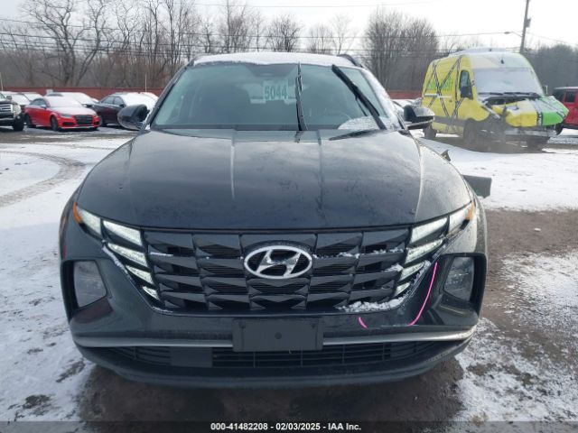 5NMJBCDE3RH415381 Hyundai TUCSON SEL