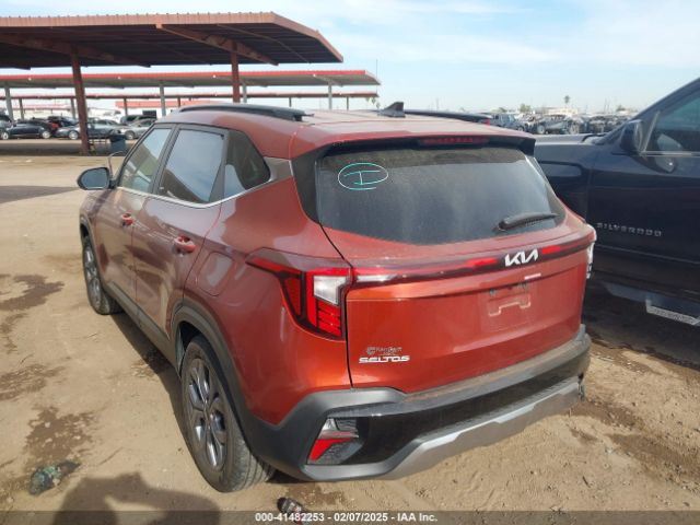 KNDEU2AA3R7638440 KIA SELTOS S