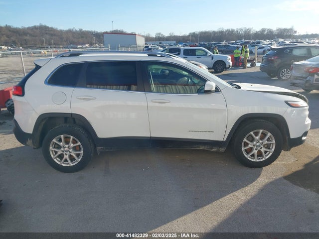 Jeep Cherokee Latitude 2016 1C4PJMCS7GW239908 Image 14