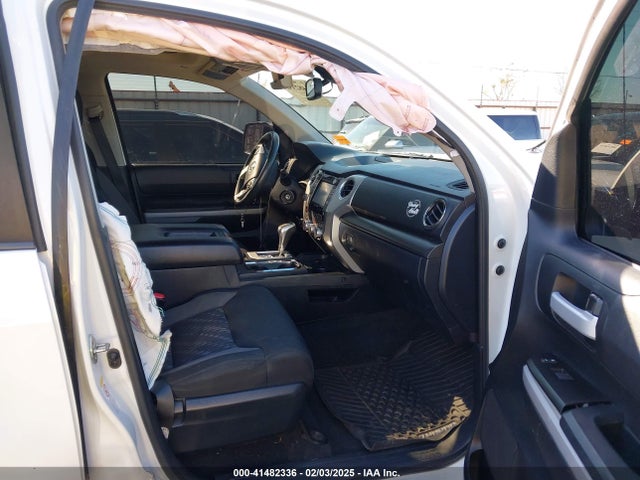 5TFDY5F15KX847131 Toyota Tundra Sr5 Plus 5.7l V8