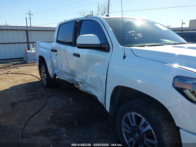 5TFDY5F15KX847131 Toyota Tundra Sr5 Plus 5.7l V8