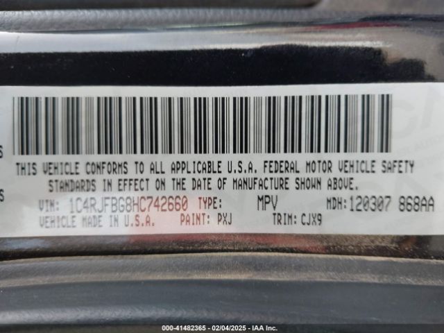 1C4RJFBG8HC742660 Jeep Grand Cherokee Limited 4x4