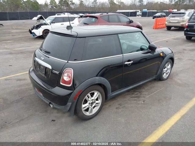 2013 MINI HARDTOP WMWSU3C59DT545590 Photo 3