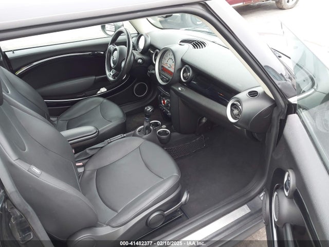 2013 MINI HARDTOP WMWSU3C59DT545590 Photo 4