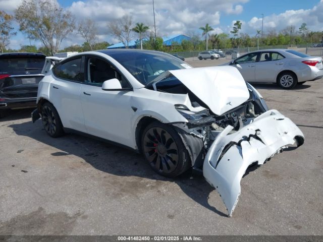 7SAYGDEF8NF469111 auction archive image