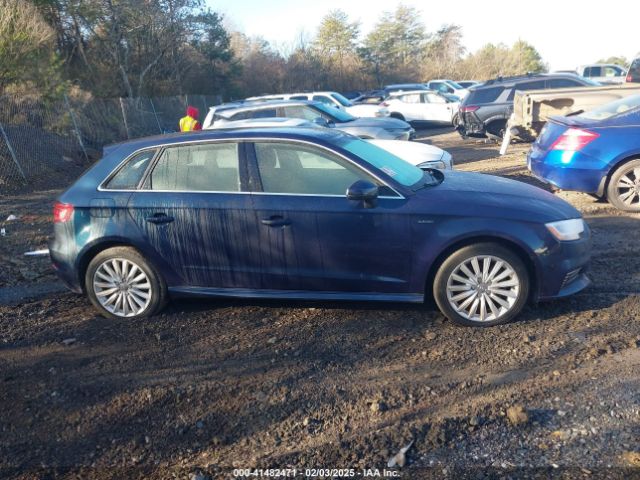 WAUTPBFF0JA062975 Audi A3 E-tron 1.4t Premium/1.4t Tech Premium
