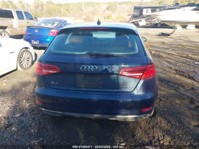 WAUTPBFF0JA062975 Audi A3 E-tron 1.4t Premium/1.4t Tech Premium