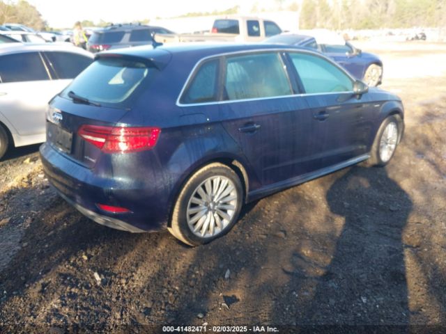 WAUTPBFF0JA062975 Audi A3 E-tron 1.4t Premium/1.4t Tech Premium
