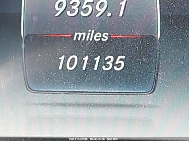 55SWF4JB6HU210940 Mercedes-Benz C 300 Luxury/sport