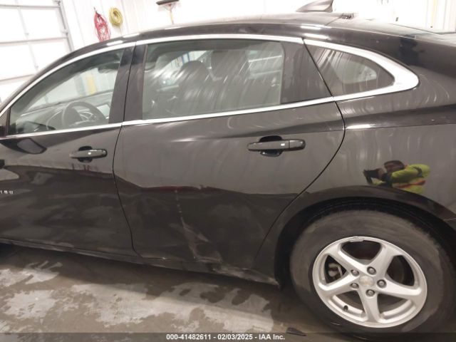 1G1ZB5ST4JF257921 Chevrolet Malibu 1ls