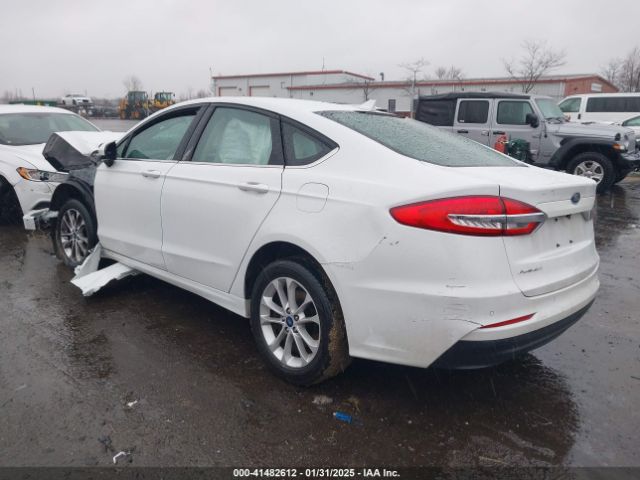 3FA6P0H74LR155667 Ford FUSION SE