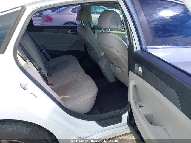 Hyundai SONATA SE 2015 5NPE24AF9FH105271 Image 8