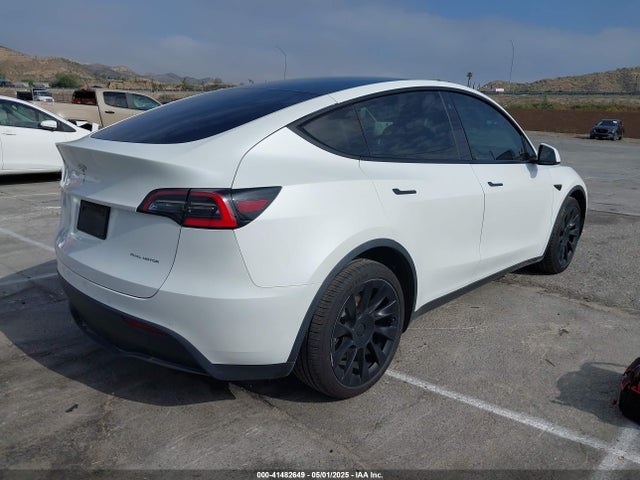 2021 TESLA MODEL Y 5YJYGDEE0MF069451 Photo 3