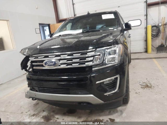 1FMJU2AT7JEA53212 Ford Expedition Limited