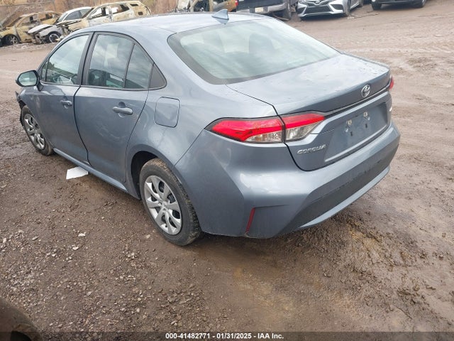 Toyota COROLLA LE 2022 5YFEPMAEXNP341017 Image 3