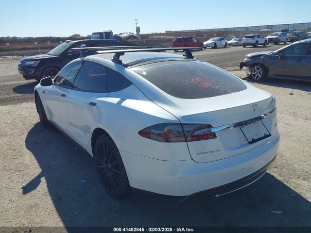 2013 TESLA MODEL S 5YJSA1DP4DFP17057 Photo 2