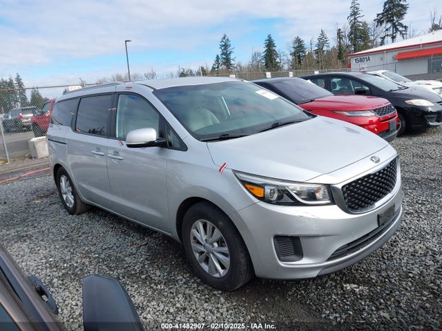 KIA SEDONA LX 2016 KNDMB5C14G6092993 Image 13